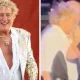 Rod Stewart Required Oxygen Tank After Almost Fainting Mid-Concert