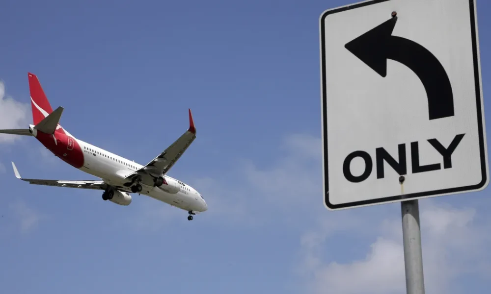 Travellers Are Learning Why Airplanes Are Painted White
