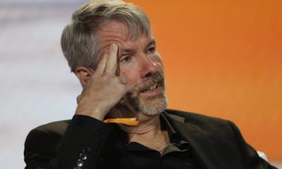 Saylor speaks as bitcoin plunges to $62,000
