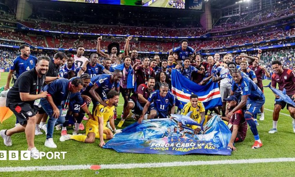 Players of Cape Verde celebrating the qualification to the round of 32 after the World Cup match against Saudi Arabia