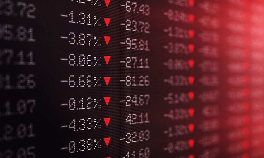 Bitcoin crashes to $62,000 as billions of longs get liquidated