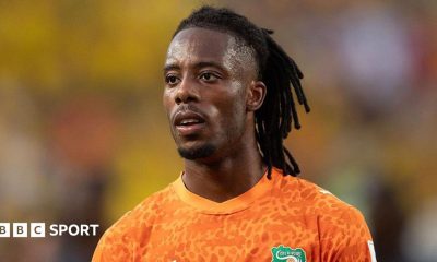 Elye Wahi playing for the Ivory Coast