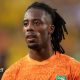 Elye Wahi playing for the Ivory Coast