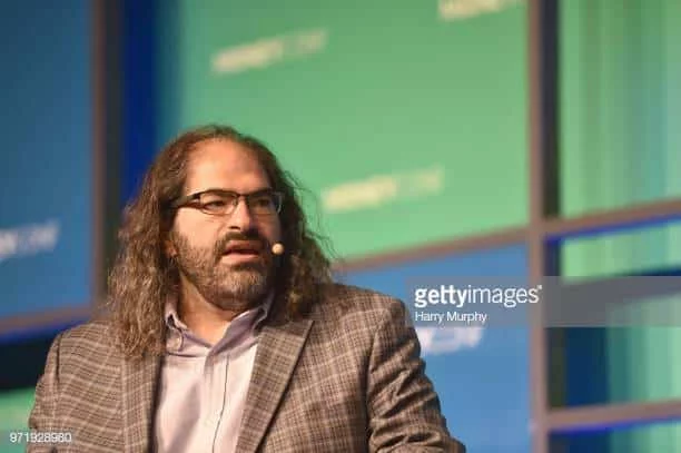 Ripple’s David Schwartz explains his XRPL role in verse