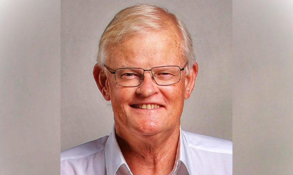 Aviation journalist Geoffrey Thomas dies aged 74