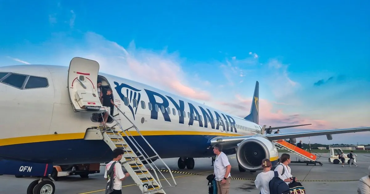 Ryanair accused of changing reason for flight delay to avoid compensation
