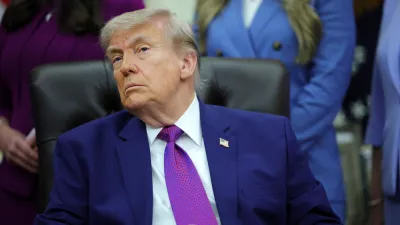 Trump White House Sued for Changing Lincoln Memorial Reflecting Pool Without Mandatory Procedures