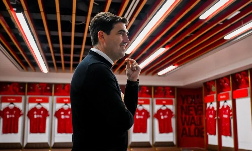 Liverpool plot move for Man Utd target to become first signing of Andoni Iraola era | Football