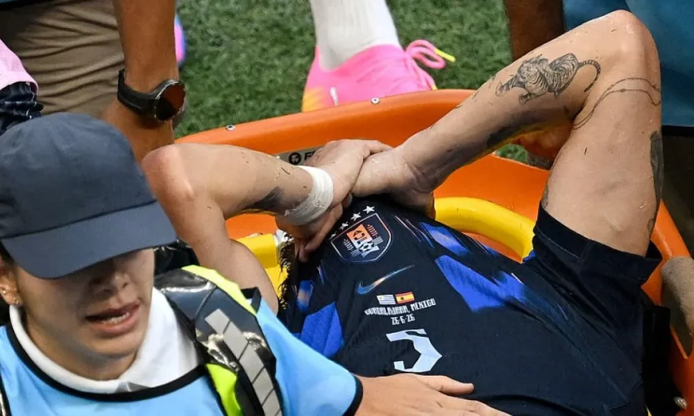 Manuel Ugarte injury nightmare confirmed for Man Utd midfielder | Football