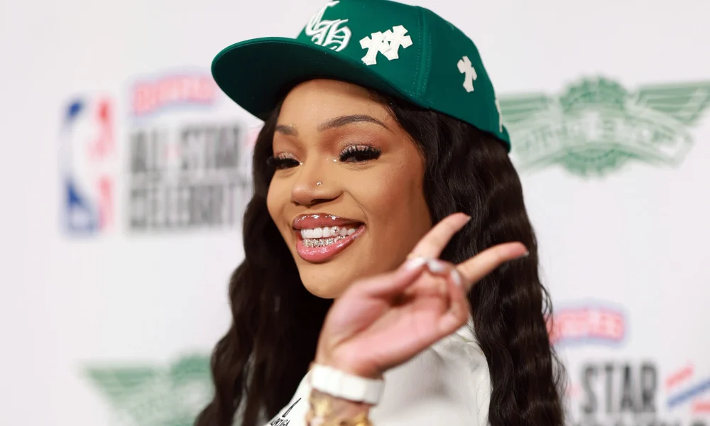 GloRilla's Sister Victoria BroRilla Woods Has Social Media Poppin OFF After Showing Love To Trump