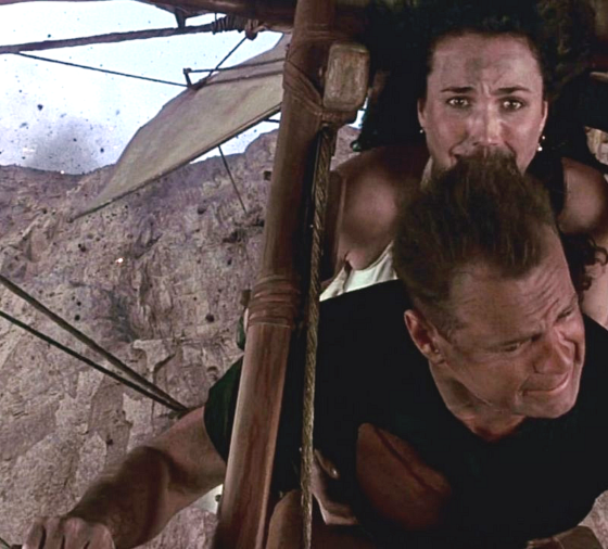 Bruce Willis’ Unfairly Forgotten Heist Comedy Is Indiana Jones Meets Die Hard