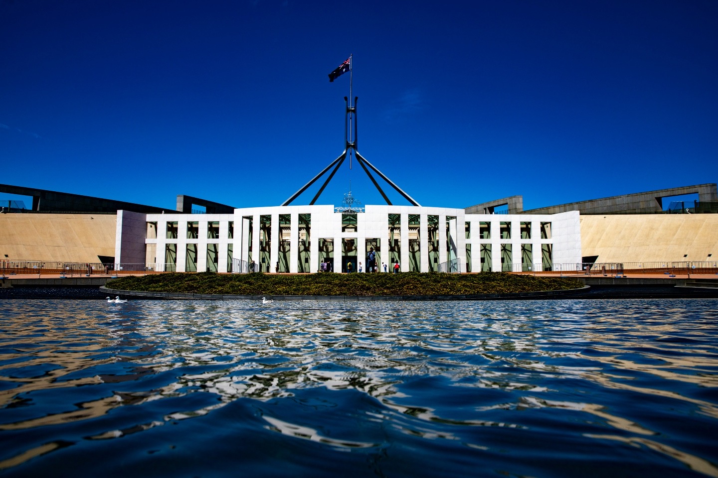 Labor's reform outlook cools before long winter break