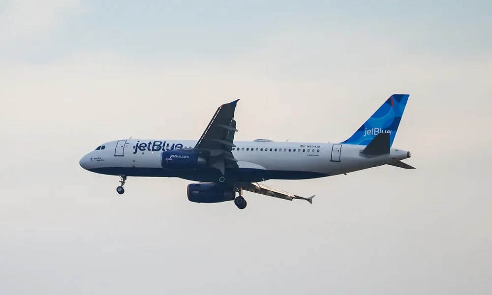 FAA investigates Florida airspace incident involving JetBlue flight