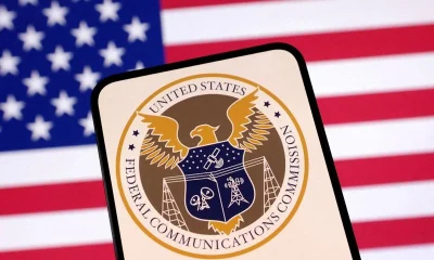 US agency considers reforming, ending $3 billion school internet subsidy program