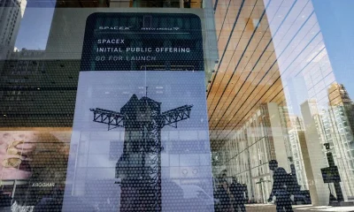 China and Hong Kong users unable to access SpaceX website, IPO documents