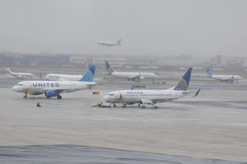 Airline chiefs grapple with fuel shock, fare test at Rio summit