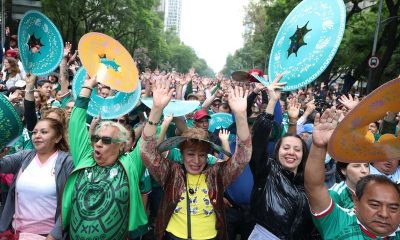 Mexico City chases world record for largest Mexican wave ahead of World Cup