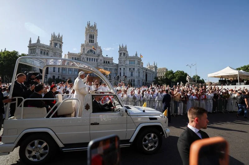 Pope Leo tells 1.2 million crowd in Madrid that God stands with the poor