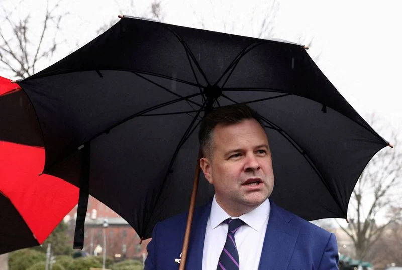 US lawmakers warn Pulte appointment could thwart surveillance law’s renewal