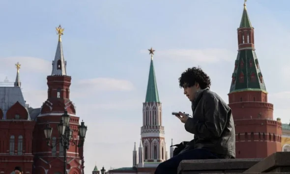 Two phones and an app: How Russians skirt Putin’s digital iron curtain