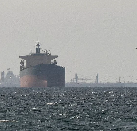 Oil slips over 4% after US, Iran reach peace deal, reopen Strait of Hormuz