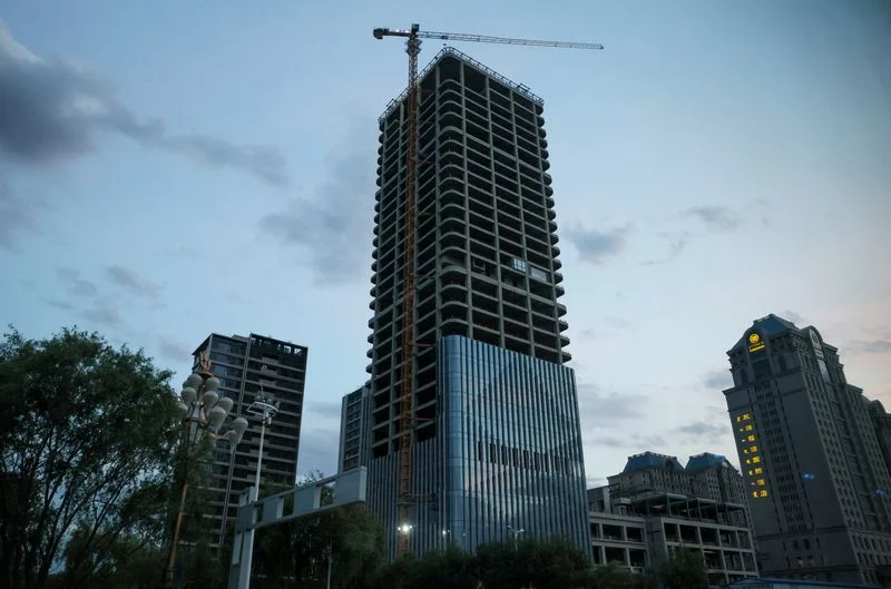 China’s new home prices fall faster in May