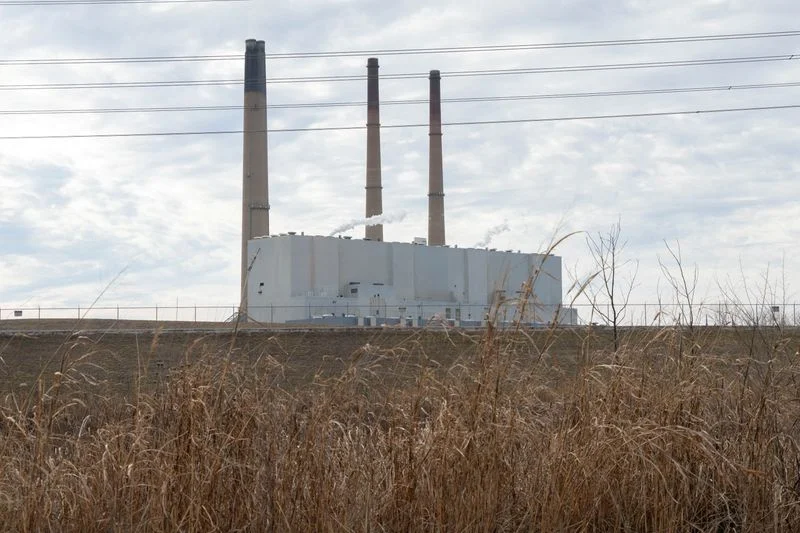 US court rejects EPA bid to ease regulations for coal-fired power plants