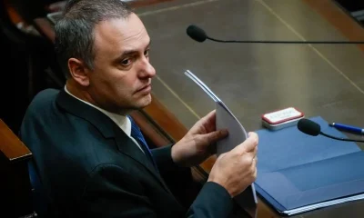 Argentina cabinet chief resigns after corruption allegations