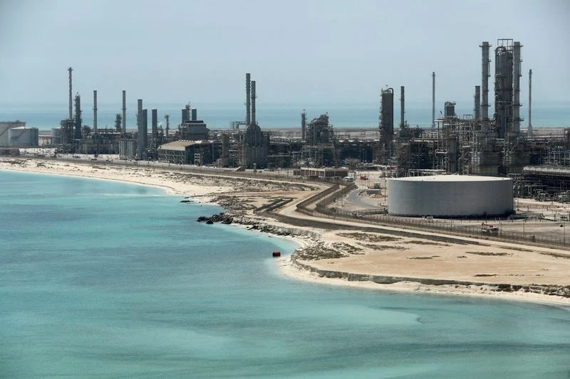 Saudi Aramco helicopter crash kills 14 nationals, state news agency says