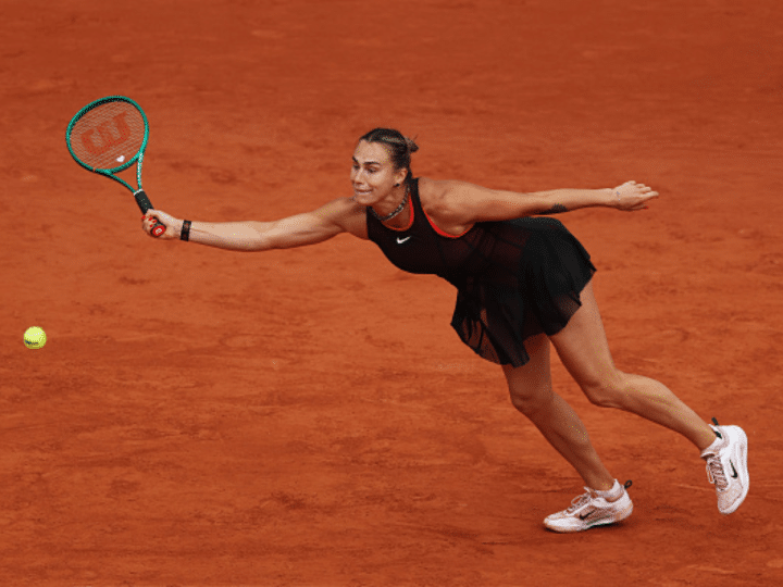 Sabalenka stunned at Roland Garos