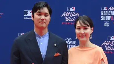 Shohei-Ohtani-and-Wife-Mamiko-GettyImages-2225269521