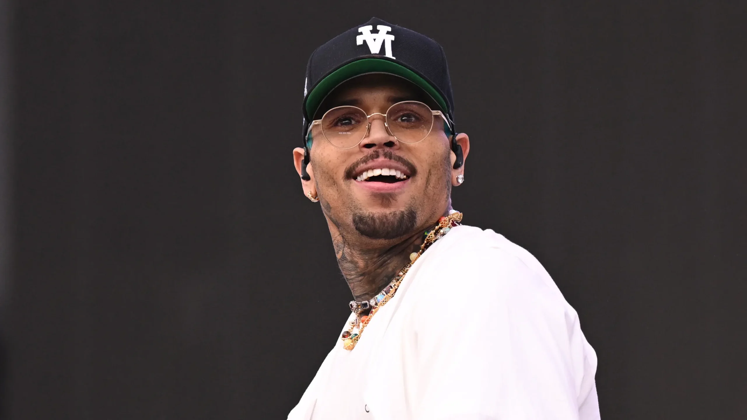 Social Media Users Are Cuttin UP After Chris Brown Announced The Clothing Theme For His & Usher Upcoming Tour