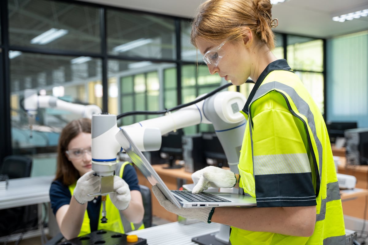 Solent Freeport joins forces with Solent Growth Partnership to launch new apprenticeship incentive programme