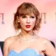 LOS ANGELES, CALIFORNIA - OCTOBER 11: (EDITORIAL USE ONLY. NO STANDALONE PUBLICATION USE (NO SPECIAL INTEREST OR SINGLE ARTIST PUBLICATION USE; NO BOOK USE)) Taylor Swift attends