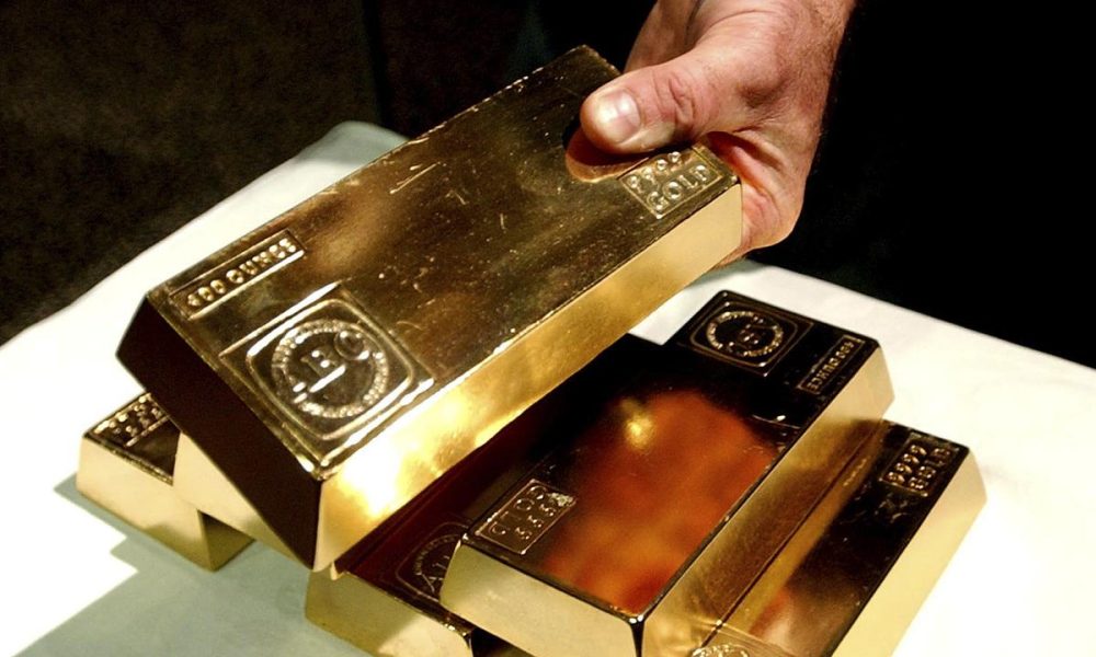 Aussie shares fall as gold drops to eight-month low