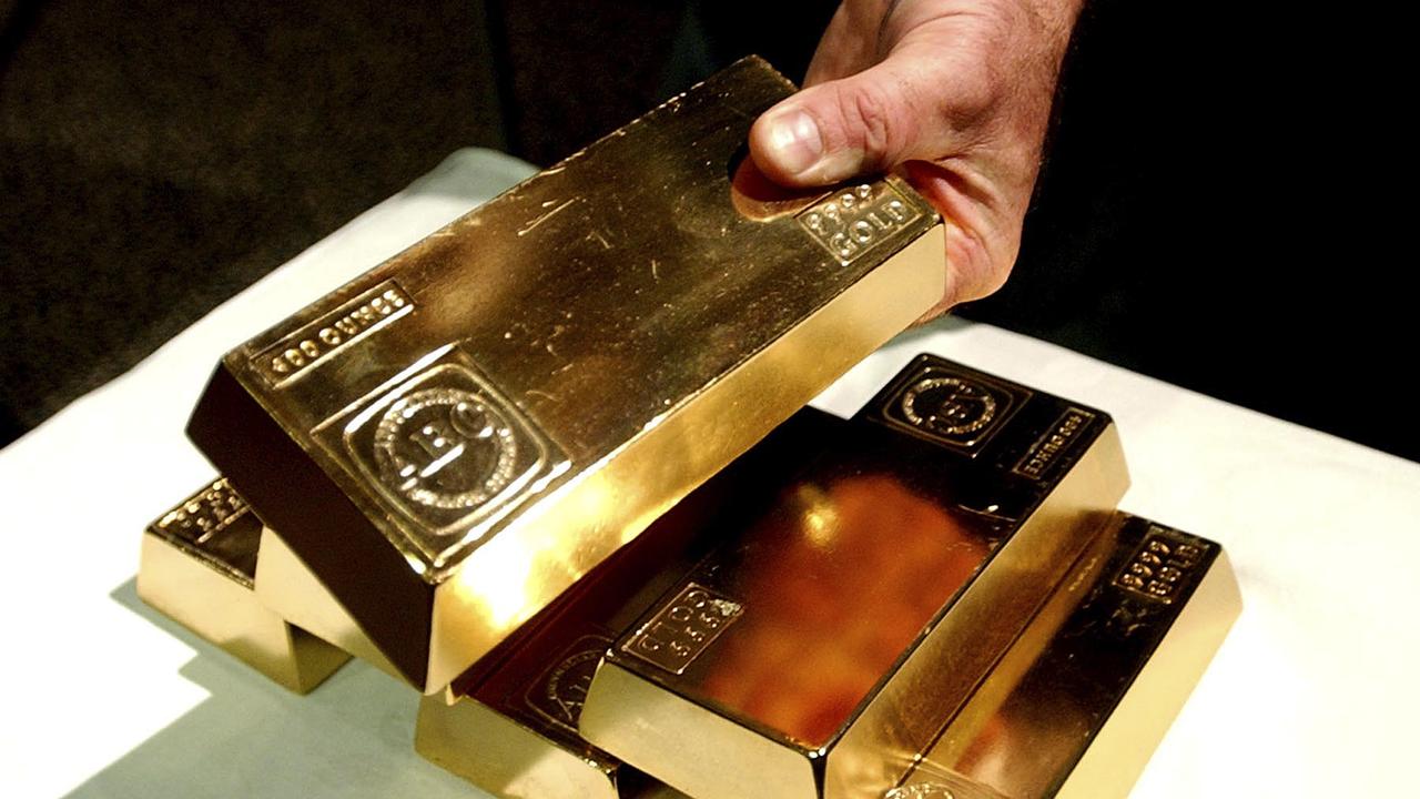 Aussie shares fall as gold drops to eight-month low