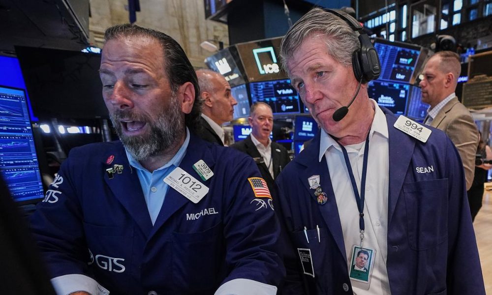 Wall Street ends mixed ahead of Federal Reserve meeting