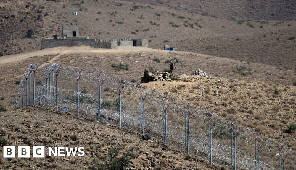 Pakistan air strikes in Afghanistan kill 26 as tensions re-ignites