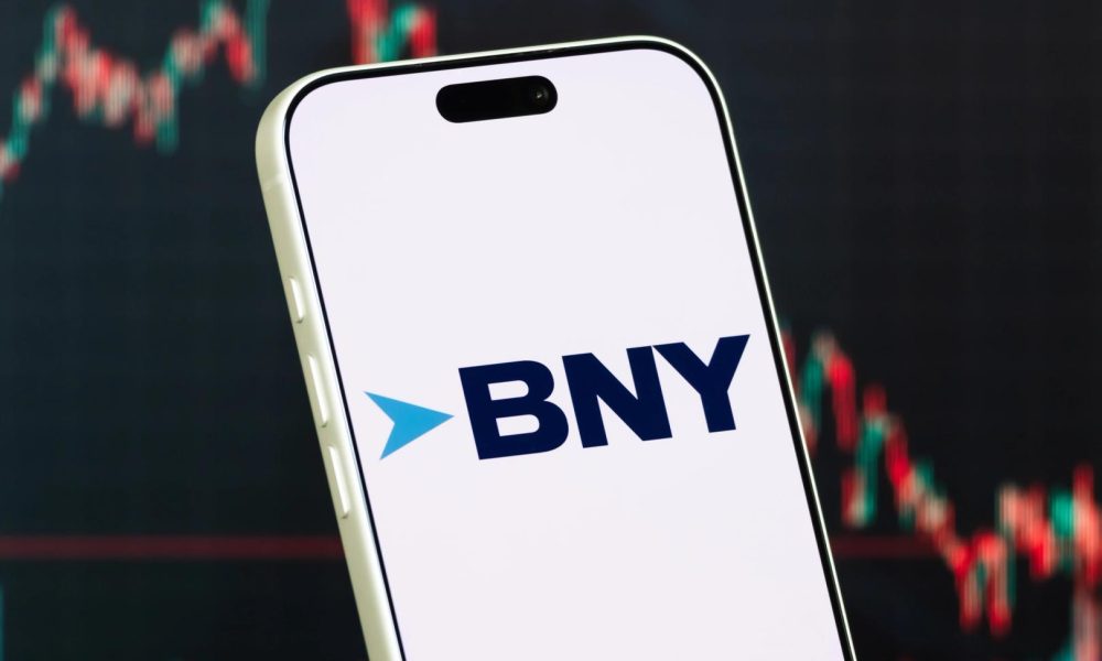 Wall Street's BNY expands stablecoin ties with Circle, lets institutions mint and hold USDC