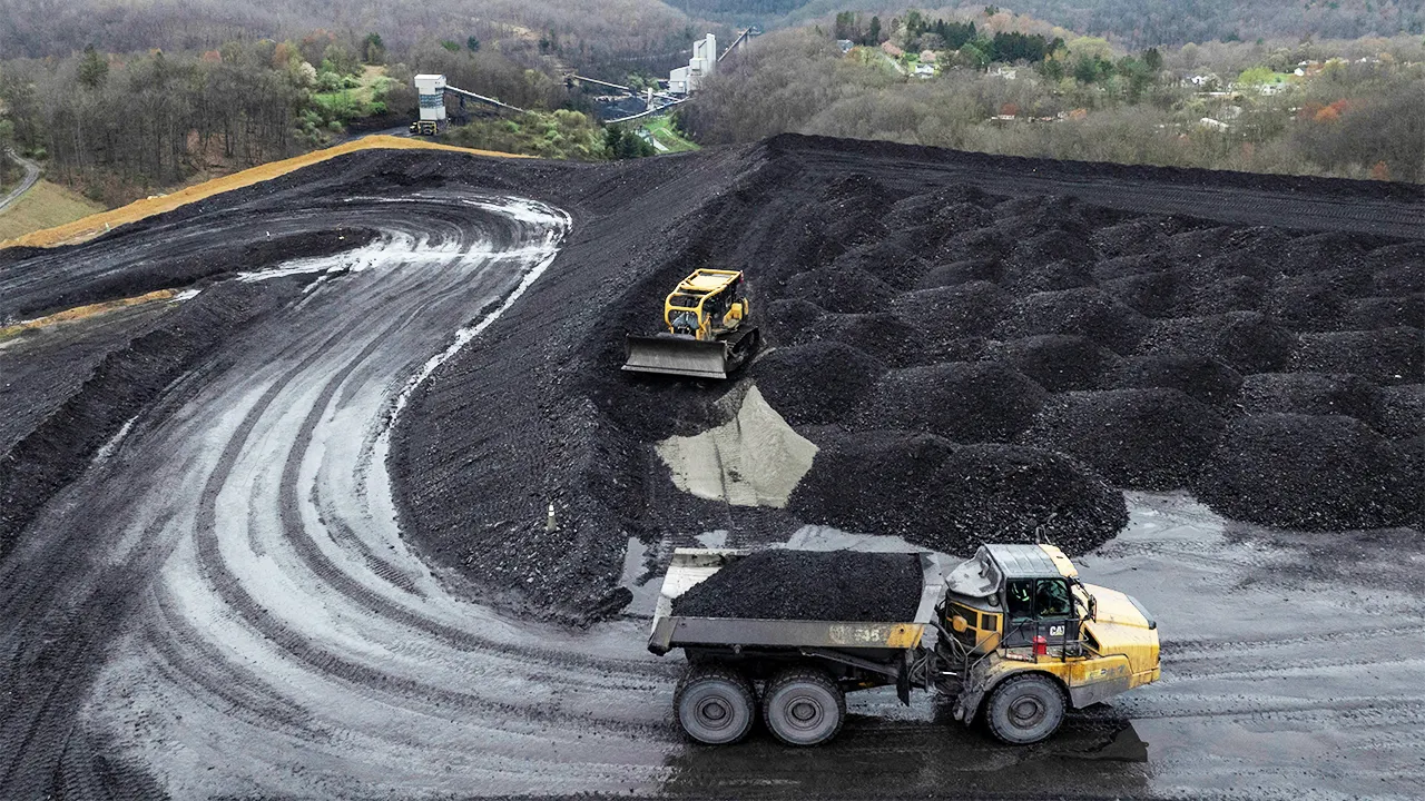 Trump to announce nearly $700M coal industry initiative