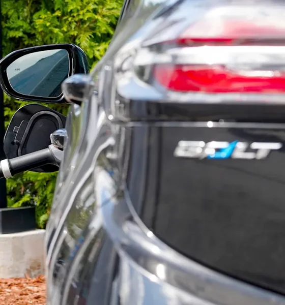 GM releases software update letting some EV owners sell power to the grid