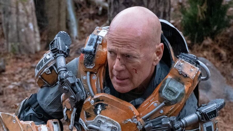 The Overlooked Bruce Willis Sci-Fi Thriller That's Better Than You'd Expect