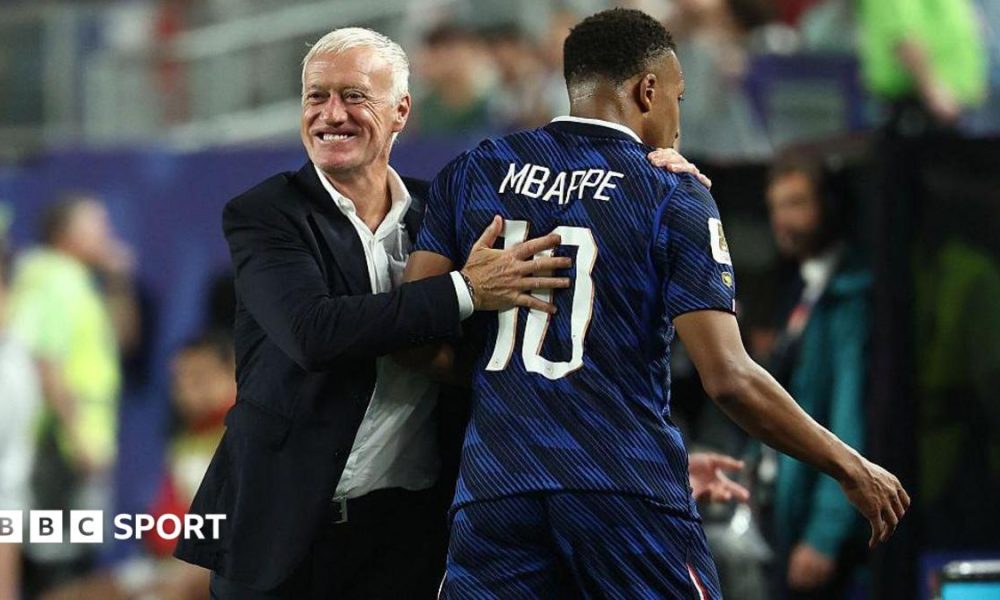 An image of Didier Deschamps and Kylian Mbappe hugging during the World Cup 2026