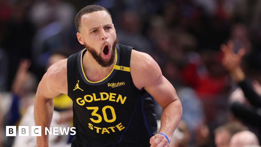 Steph Curry signs with Chinese brand after Under Armour split