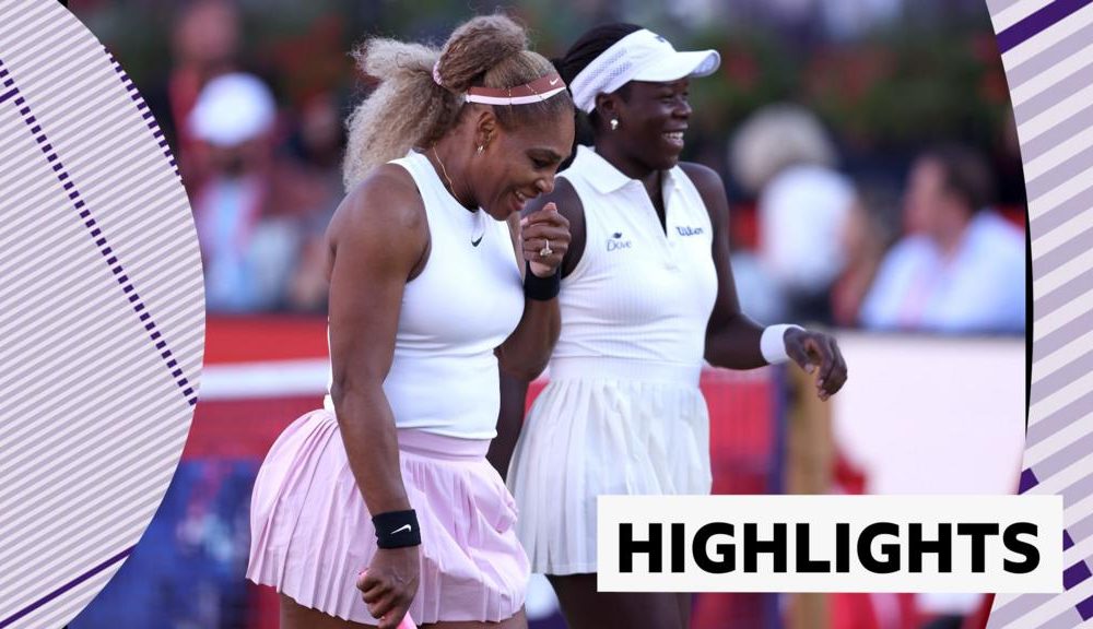 Serena Williams and Victoria Mboko smile together