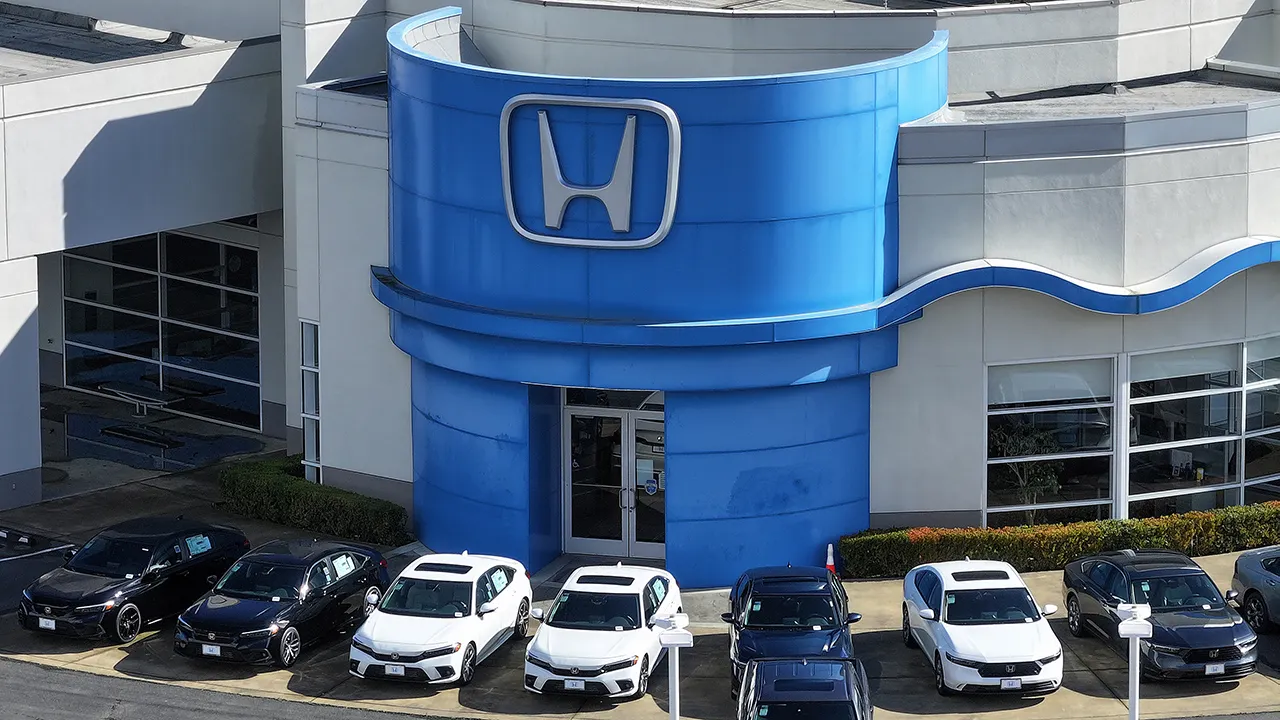 Honda recalls nearly 99,000 vehicles over air bag deployment defect