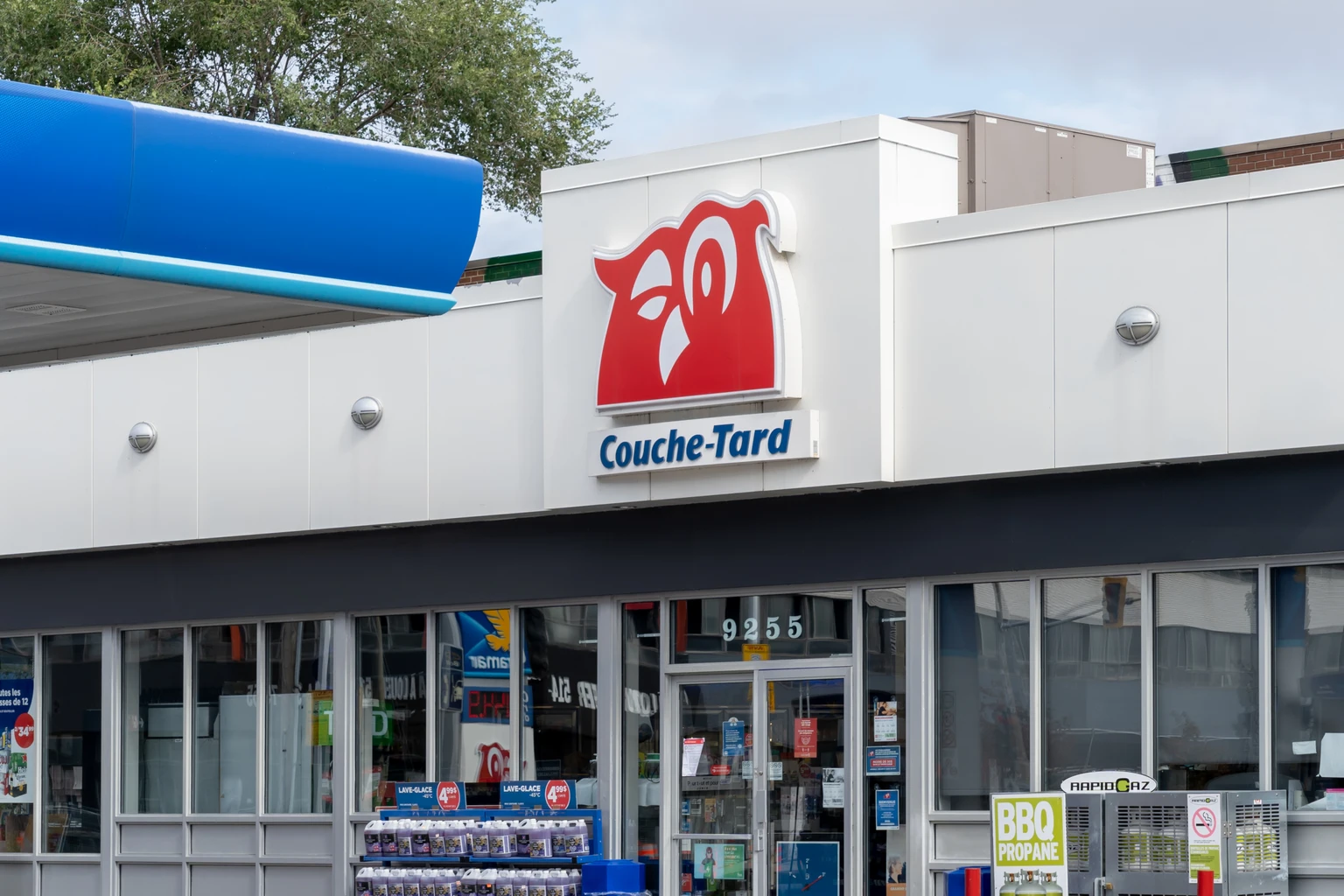 Alimentation Couche-Tard Stock: Why The Company Has Gone Up Too Much (TSX:ATD:CA)