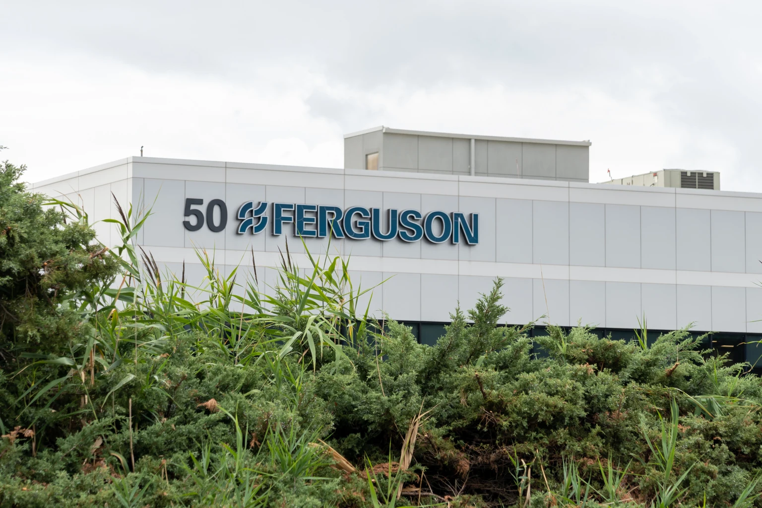 Ferguson Enterprises Stock: Attractive Model But A Muted Macro Environment (NYSE:FERG)