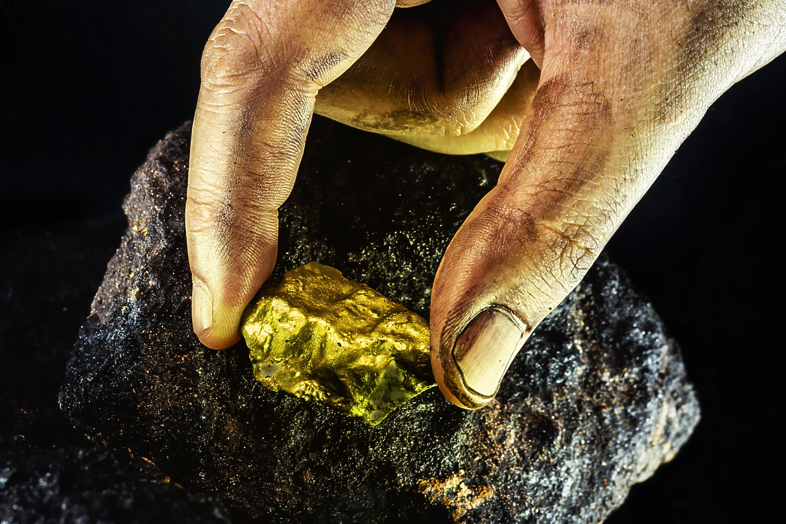 GDX: 6 Charts Proving That This Is The Best Moment To Buy Gold Miners In 2026