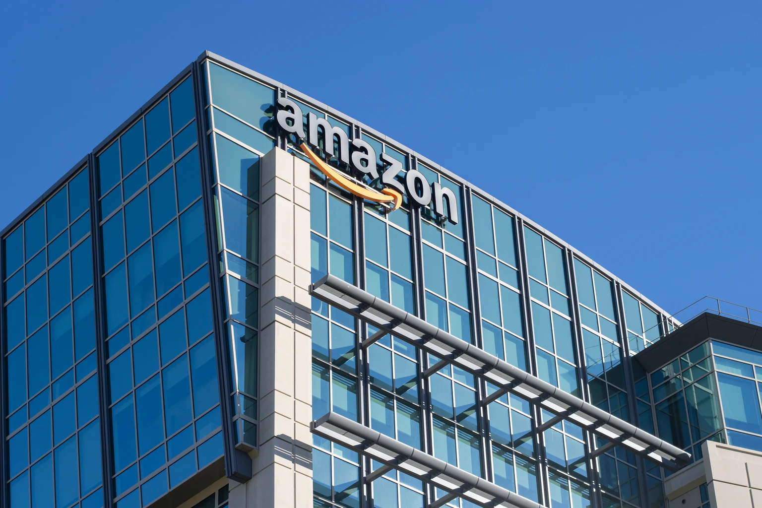Amazon: I'm Buying The Free Cash Flow Collapse
